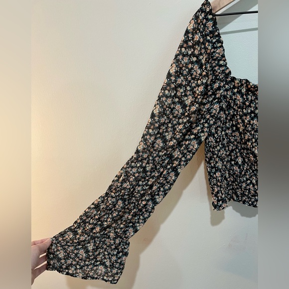 Off Shoulder Top - Picture 3 of 5